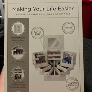 Makeup/Cosmetic Organizer
